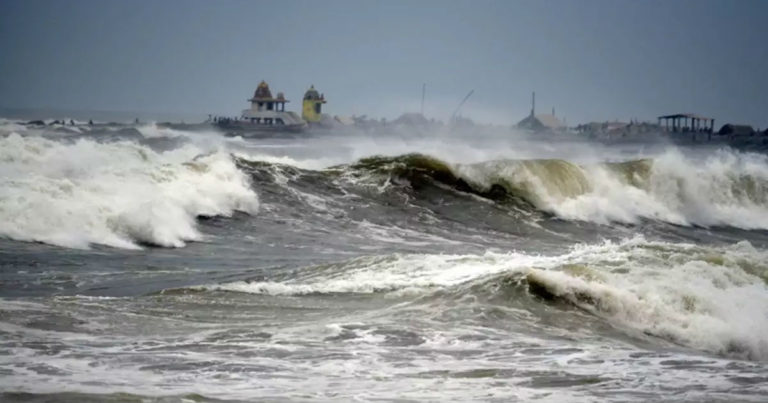 Cyclone Amphan move towards North-East, heavy storm and rainfall in Assam and Meghalaya
