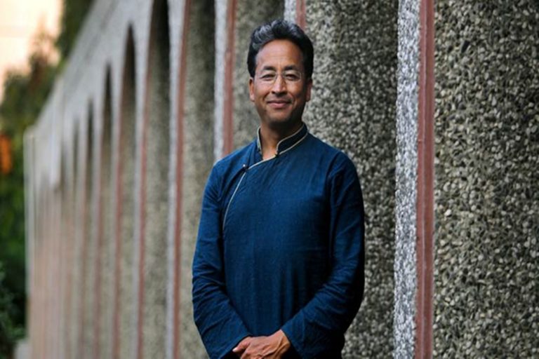 Sonam Wangchuk (the real hero of 3 idiots) has gone to war against China